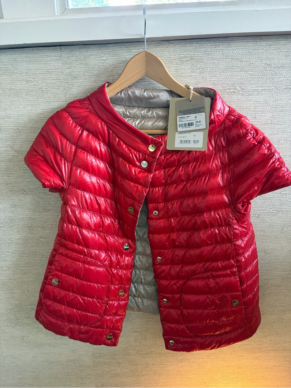 Herno Red Short-Sleeve Quilted Puffer Jacket